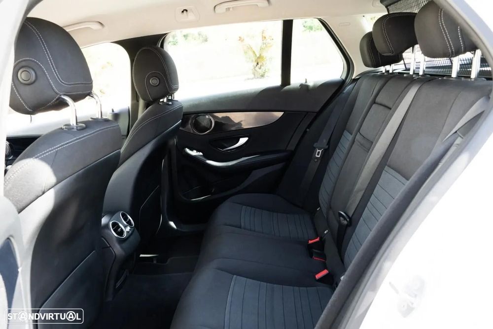Mercedes-Benz C 220 - 34