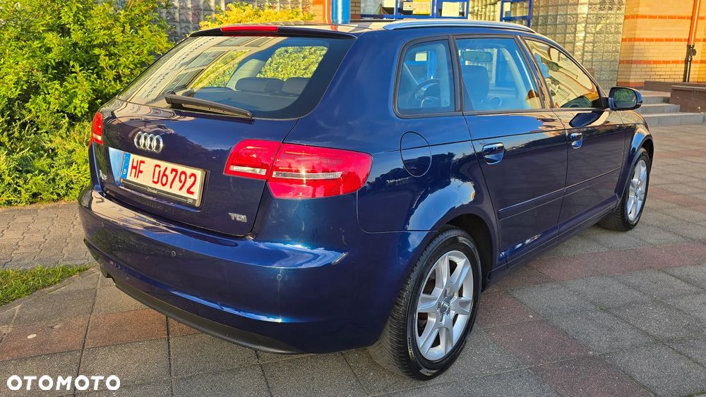 Audi A3 Sportback - 6