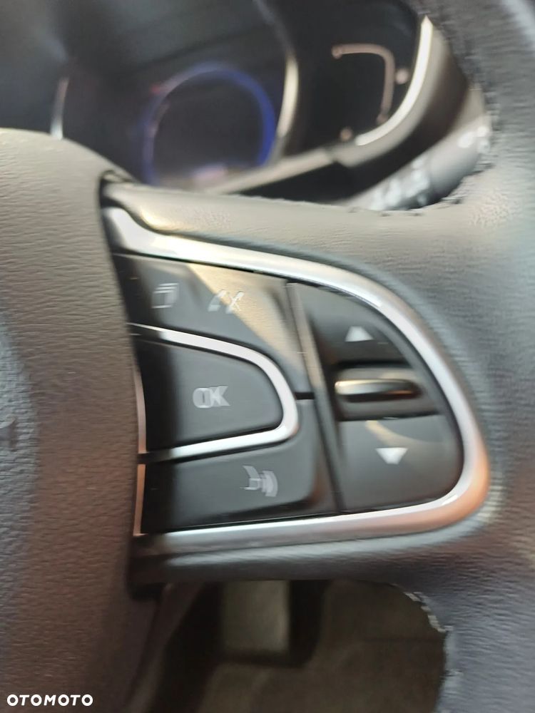 Renault Grand Scenic ENERGY TCe 140 BOSE EDITION - 10