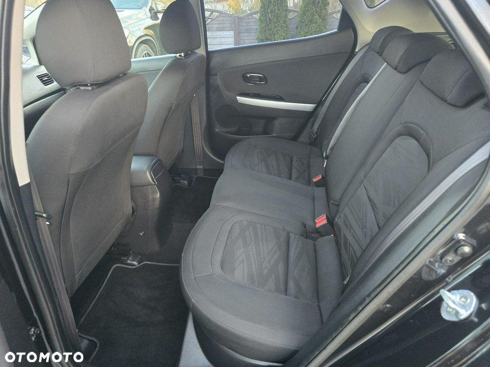 Kia Ceed - 14