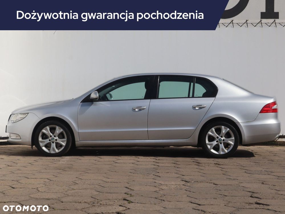 Skoda Superb - 4