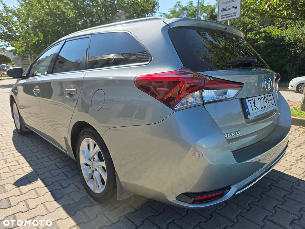 Toyota Auris - 3