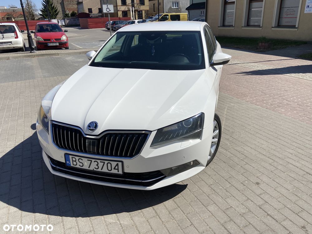 Skoda Superb 2.0 TDI Ambition - 9