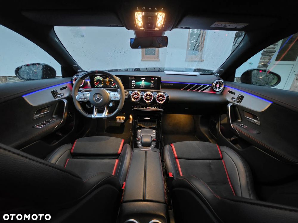 Mercedes-Benz CLA - 8