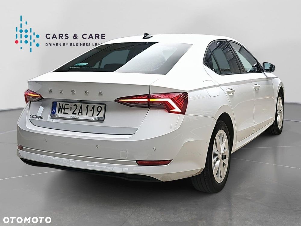 Skoda Octavia 2.0 TDI SCR Ambition DSG - 24