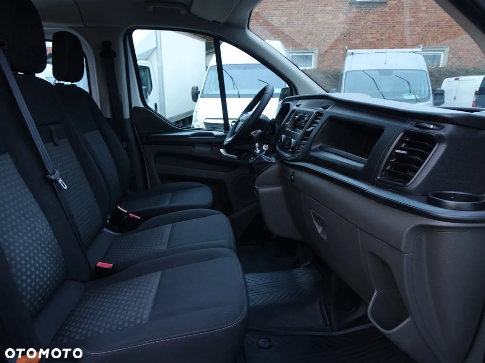 Ford Transit Custom 6-osobowy LONG brygadówka L2H1 - 9