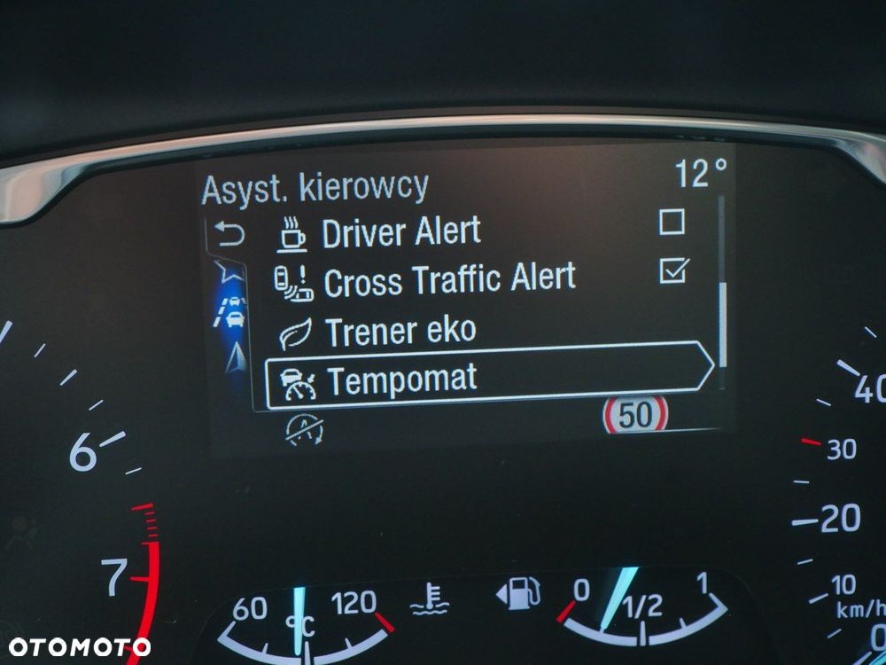 Ford Fiesta - 34