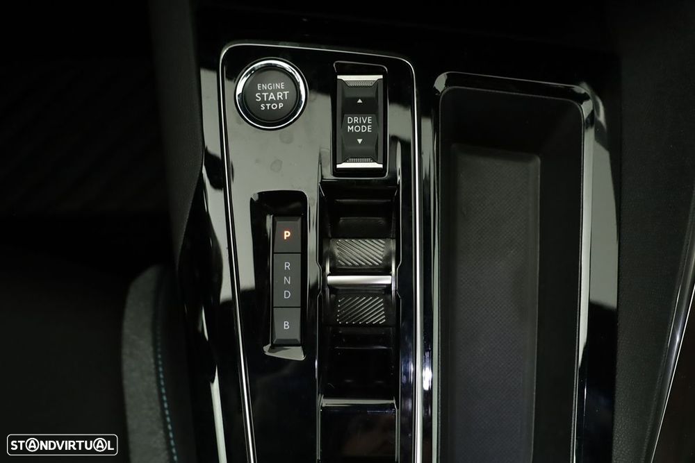 Peugeot 3008 1.6 Hybrid Allure e-EAT8 - 14