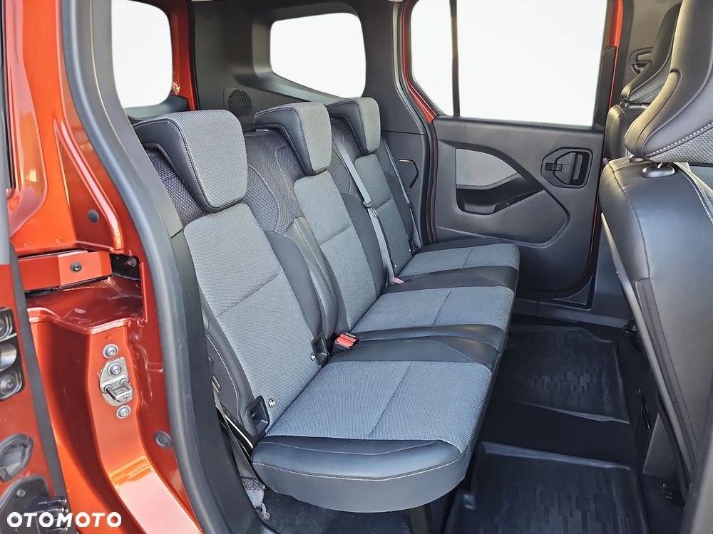 Renault Kangoo 1.3 TCe Techno EDC - 25