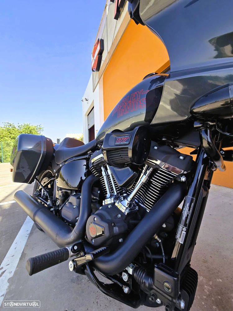 Harley-Davidson Softail LOW RIDER ST - 10