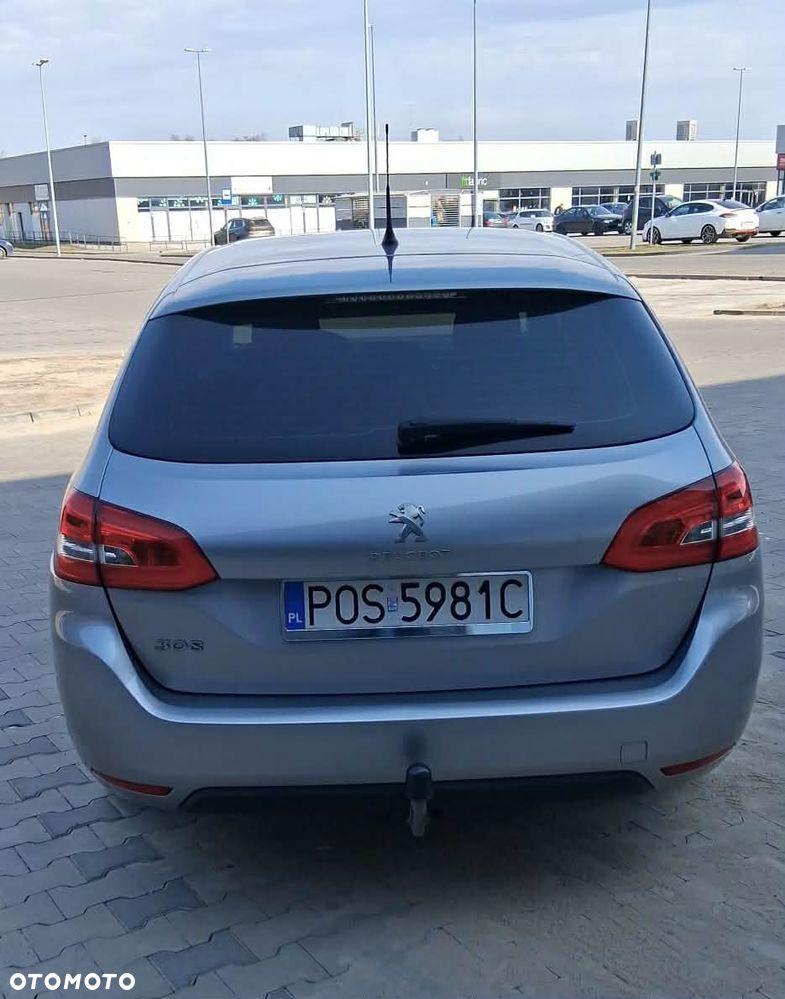 Peugeot 308 1.6 HDi Trendy - 10