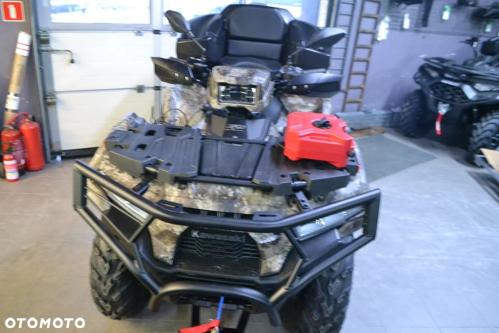 Kawasaki Brute Force - 12