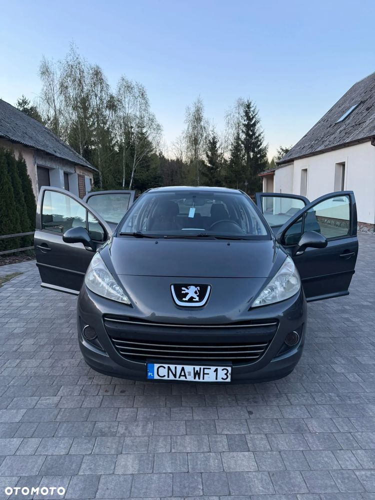 Peugeot 207 - 2