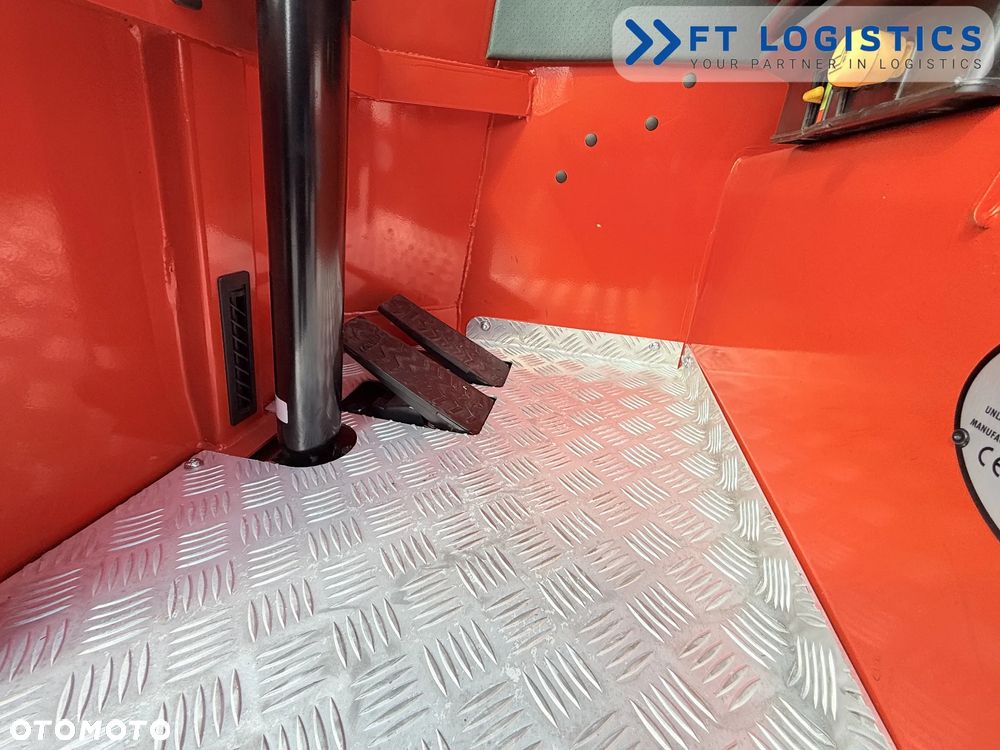 Combilift WÓZEK CZTEROKIERUNKOWY - WIELOKIERUNKOWY | COMBILIFT C3000ET | TYLKO 362 MOTOGODZINY! | ELEKTRYCZNY | TRIPLEX 5940MM | SZEROKI POZYCJONER WIDEŁ 3350MM | WOLNY SKOK | STAN IDEALNY | Szeroka oferta wózków czterokierunkowych i bocznych, dopasowanych do różnorodnych potrzeb i zastosowań - 13