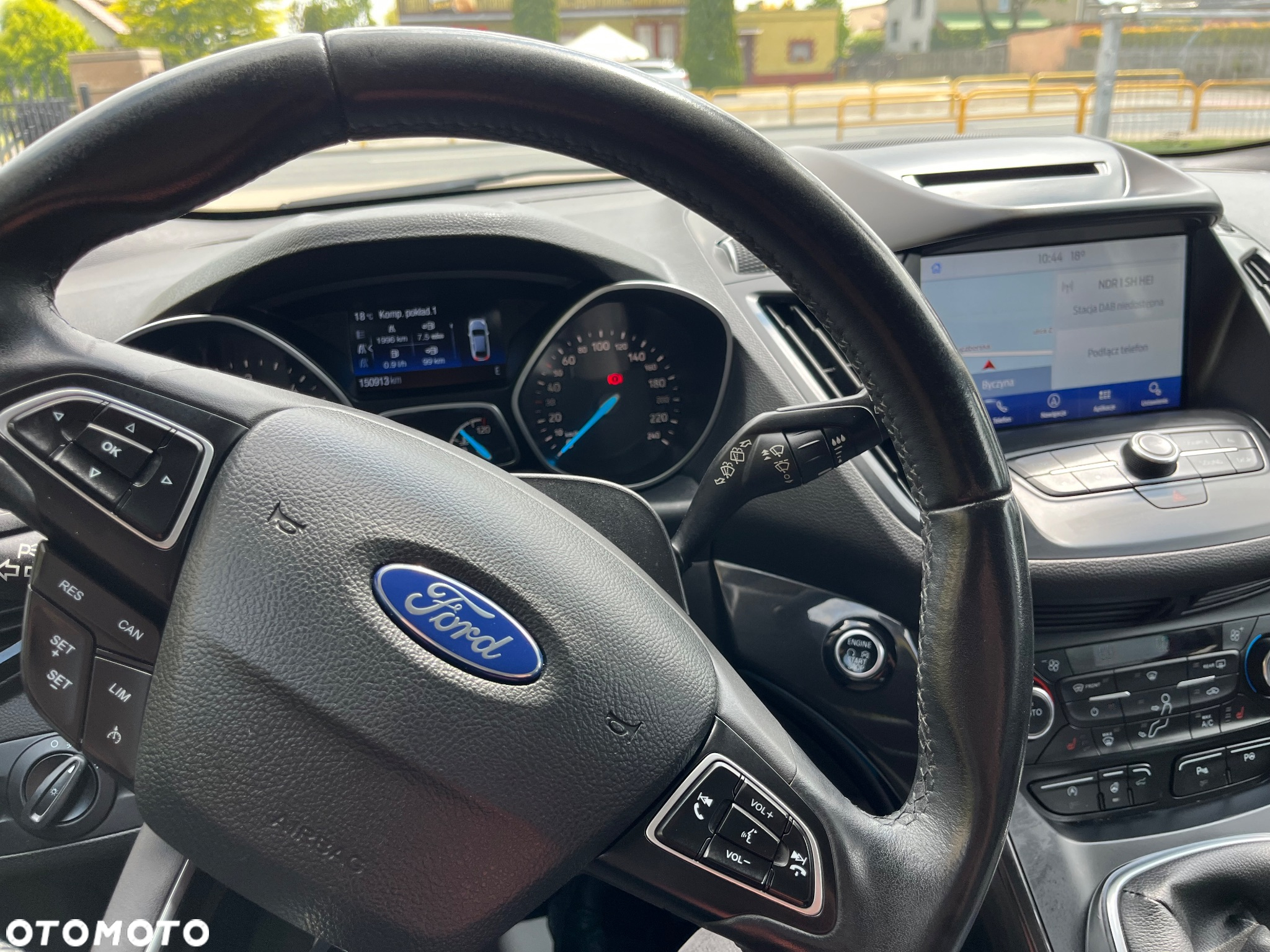 Ford Kuga 2.0 TDCi 2x4 Titanium - 5