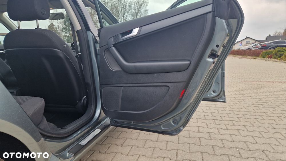 Audi A3 Sportback 1.6 TDI DPF Attraction - 18