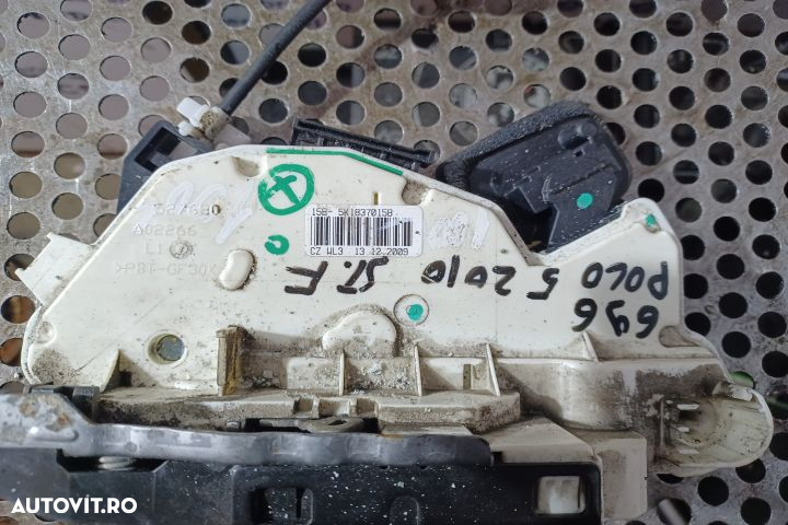 Broasca usa fata stanga 2010 5K18370158 LE217450 Volkswagen VW Polo 5 - 2