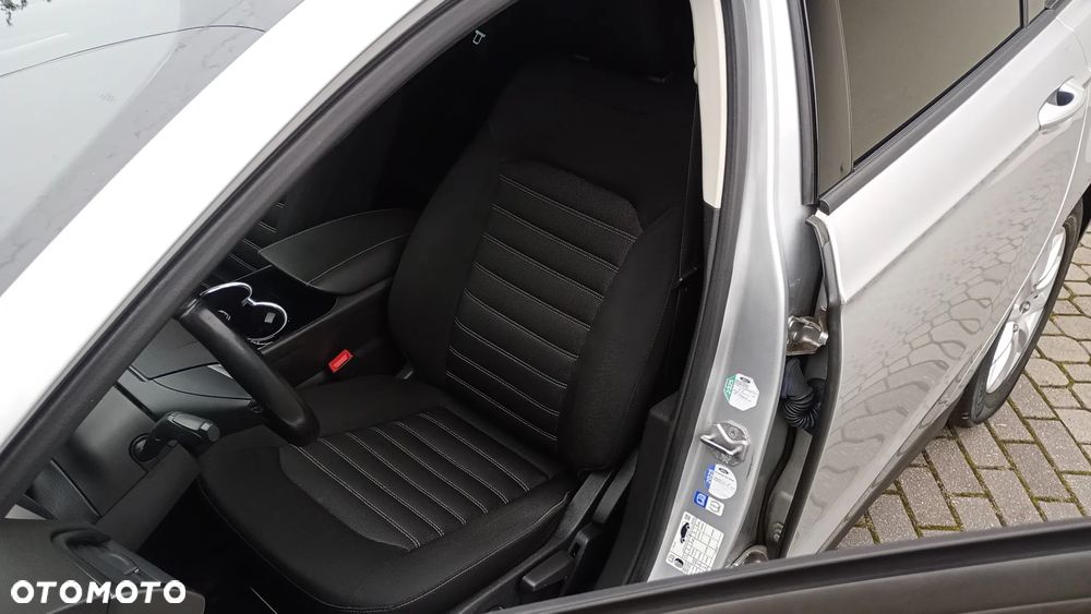 Ford Mondeo 2.0 TDCi ECOnetic Start-Stopp Trend - 17