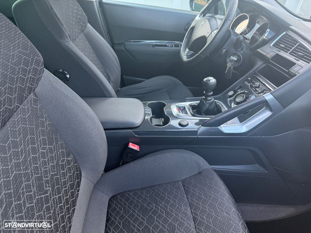 Peugeot 3008 1.6 BlueHDi Style - 22