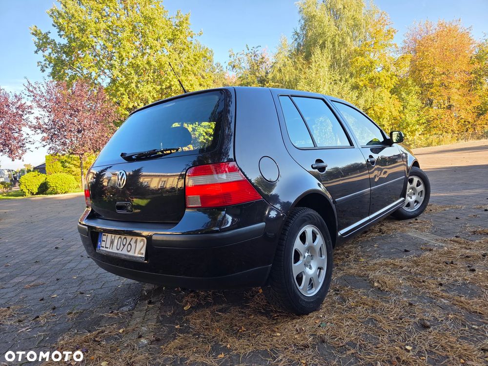 Volkswagen Golf 2003 photo 4