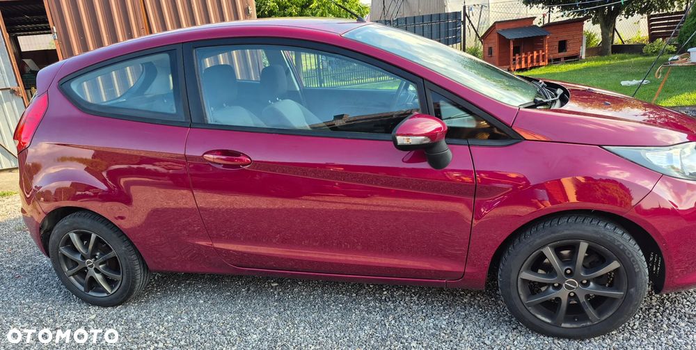 Ford Fiesta 1.25 Ambiente EU5 - 3