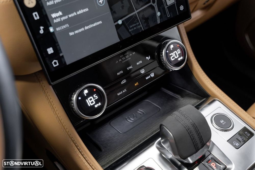 Jaguar F-Pace - 15