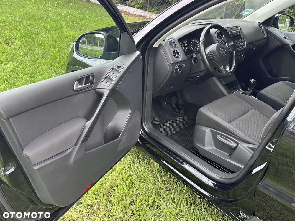 Volkswagen Tiguan 2.0 TDI DPF BlueMotion Technology Sport & Style - 13
