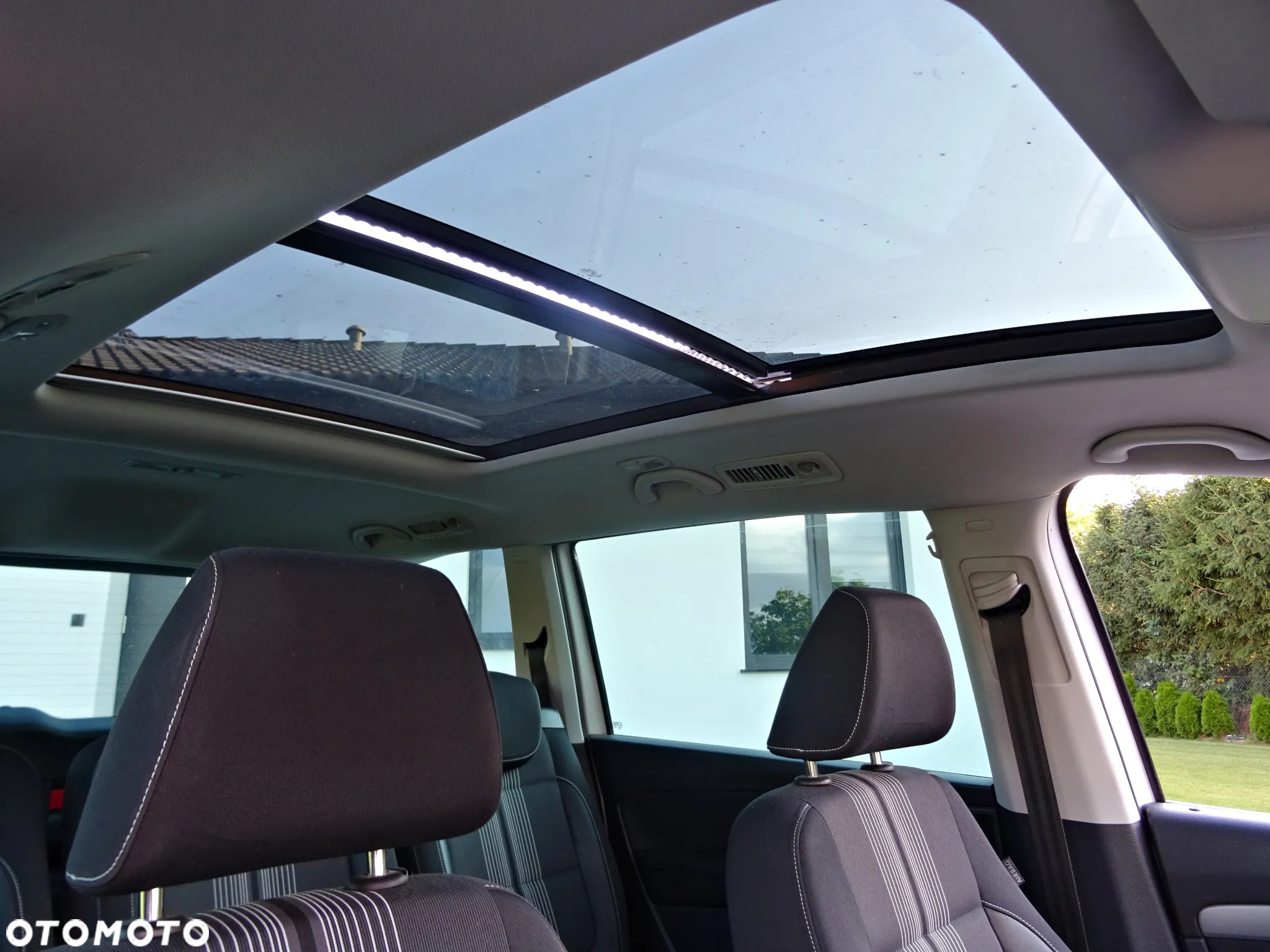 Volkswagen Sharan 2.0 TDI BlueMotion Technology Match - 14