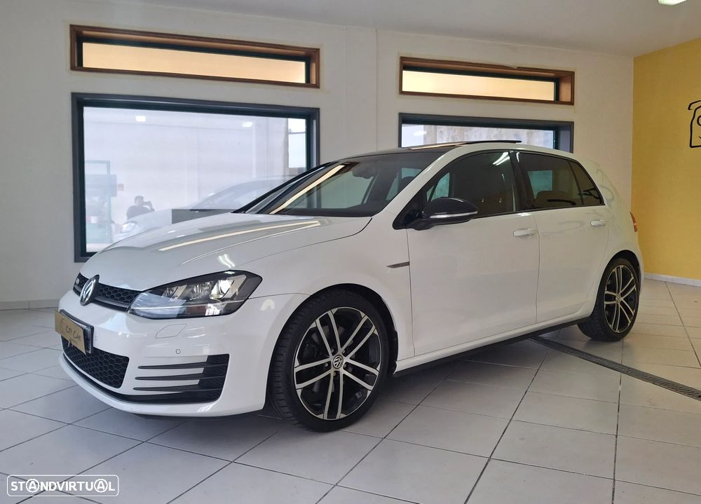 VW Golf 2.0 TDi GTD DSG - 3