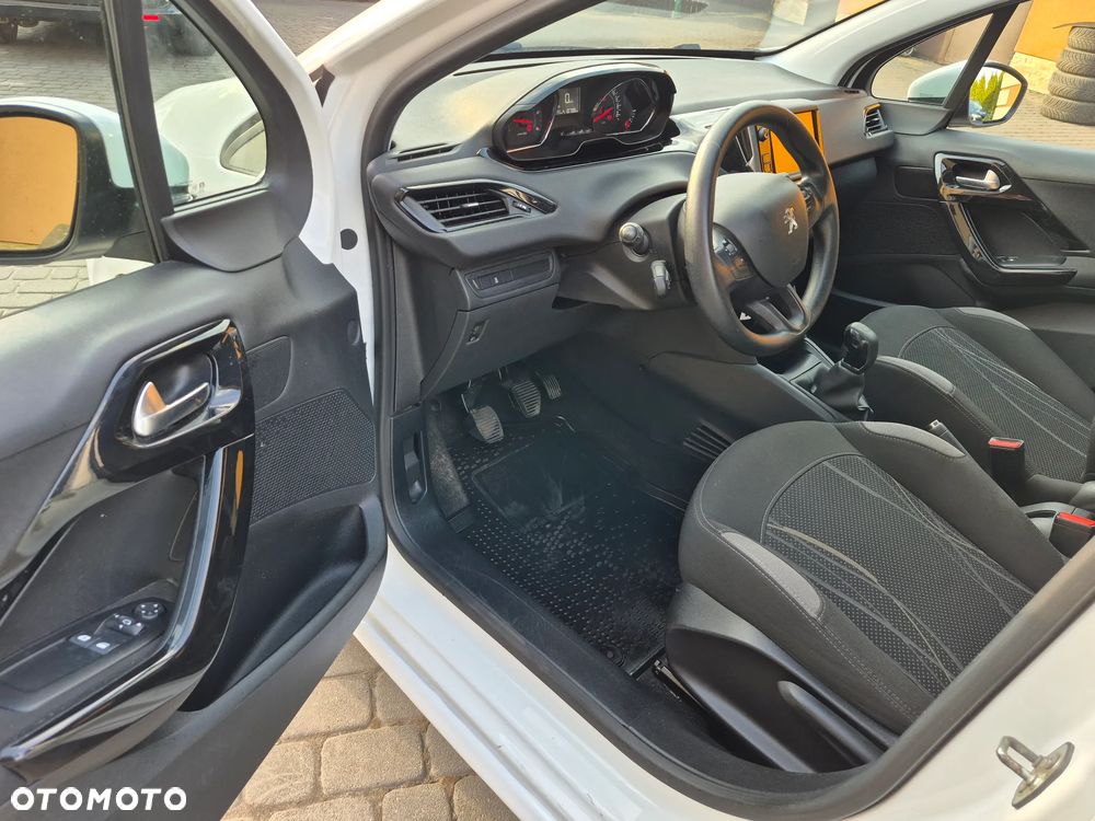 Peugeot 208 1.4 HDi Active - 11