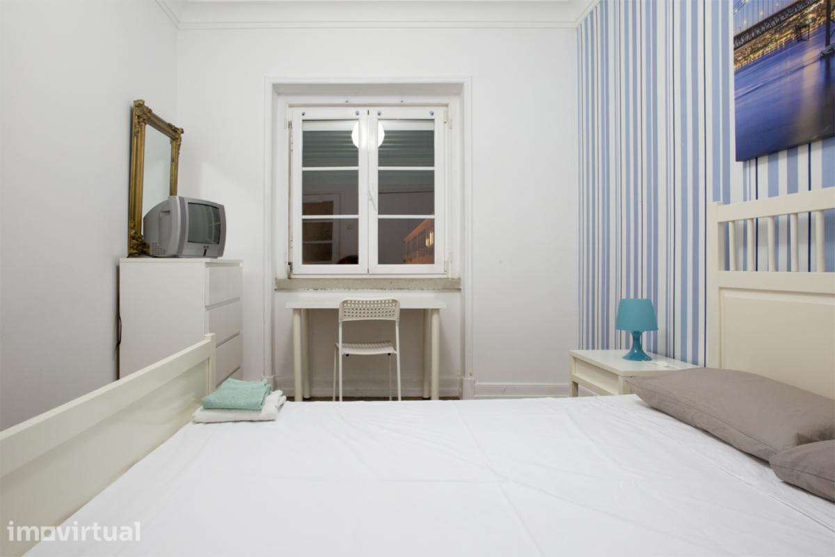 Quarto - localizado em Roma-Areeiro Lisbon - Grande imagem: 4/18