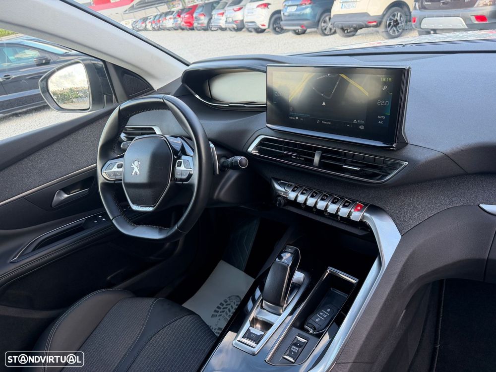 Peugeot 3008 1.6 Hybrid GT Line e-EAT8 - 8