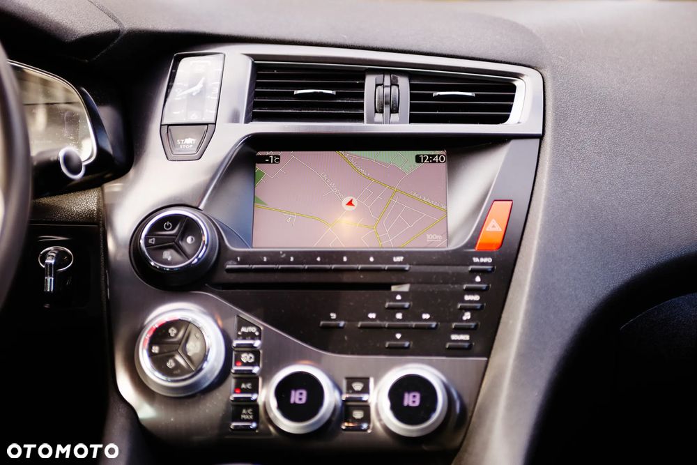 Citroën DS5 Hybrid4 EGS6 SportChic - 21