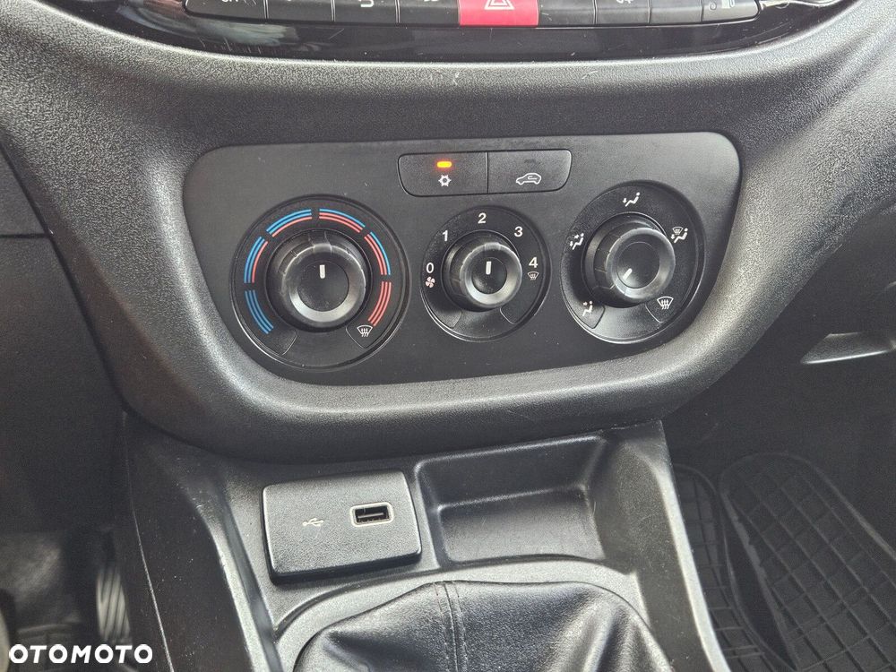 Fiat doblo Long *39999zł NETTO* 1.4 tJET/120KM - 24