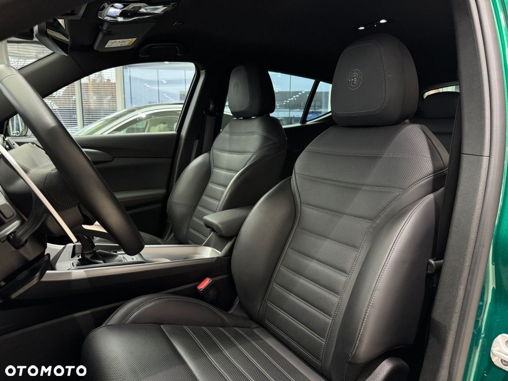 Alfa Romeo Tonale 1.5 T4 GSE mHEV Veloce DCT - 10