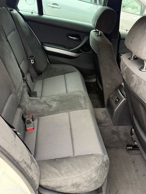 BMW Seria 3 - 10