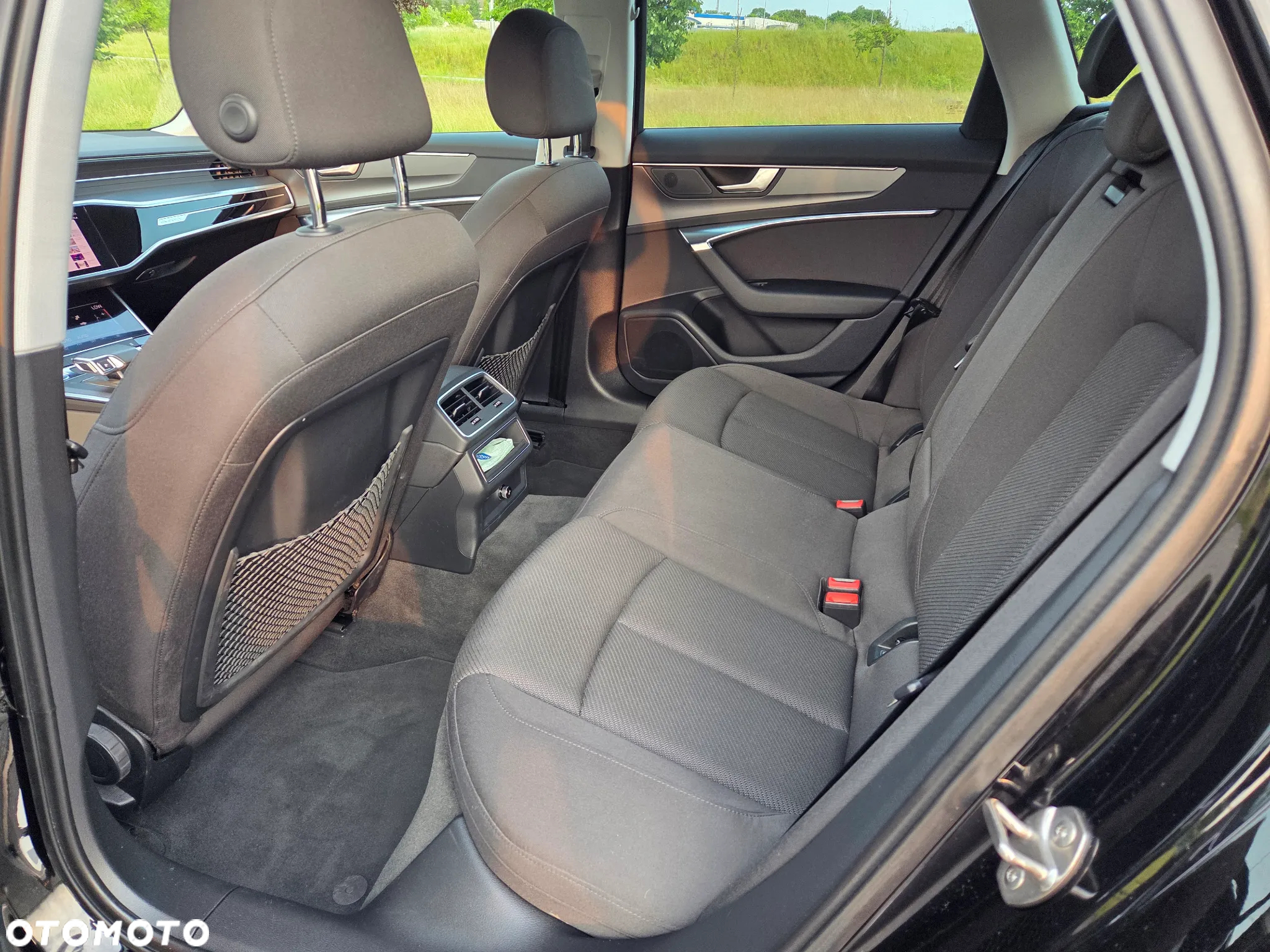 Audi A6 Avant 40 TDI quattro S tronic - 14