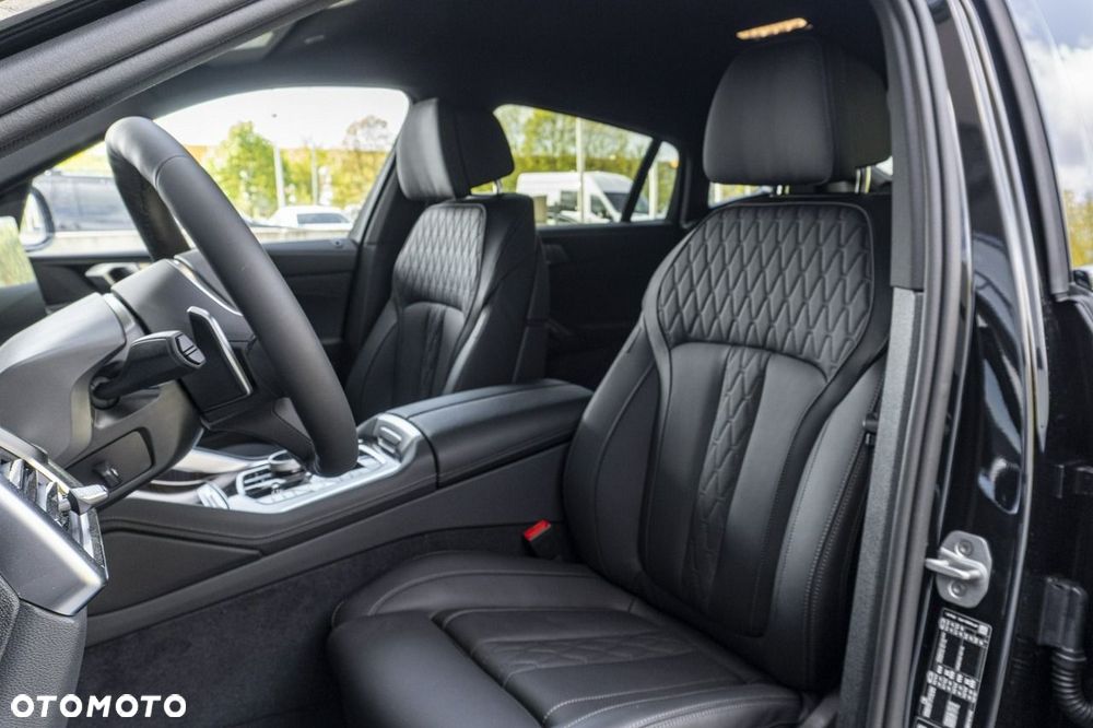 BMW X6 - 14
