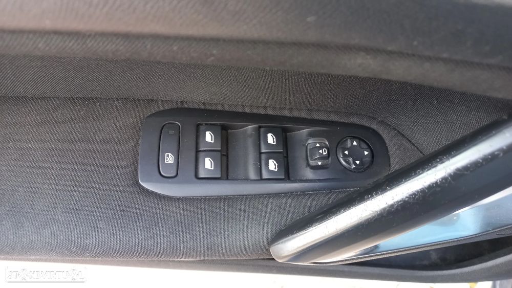 Peugeot 308 SW BlueHDi 120 Stop & Start Active - 14