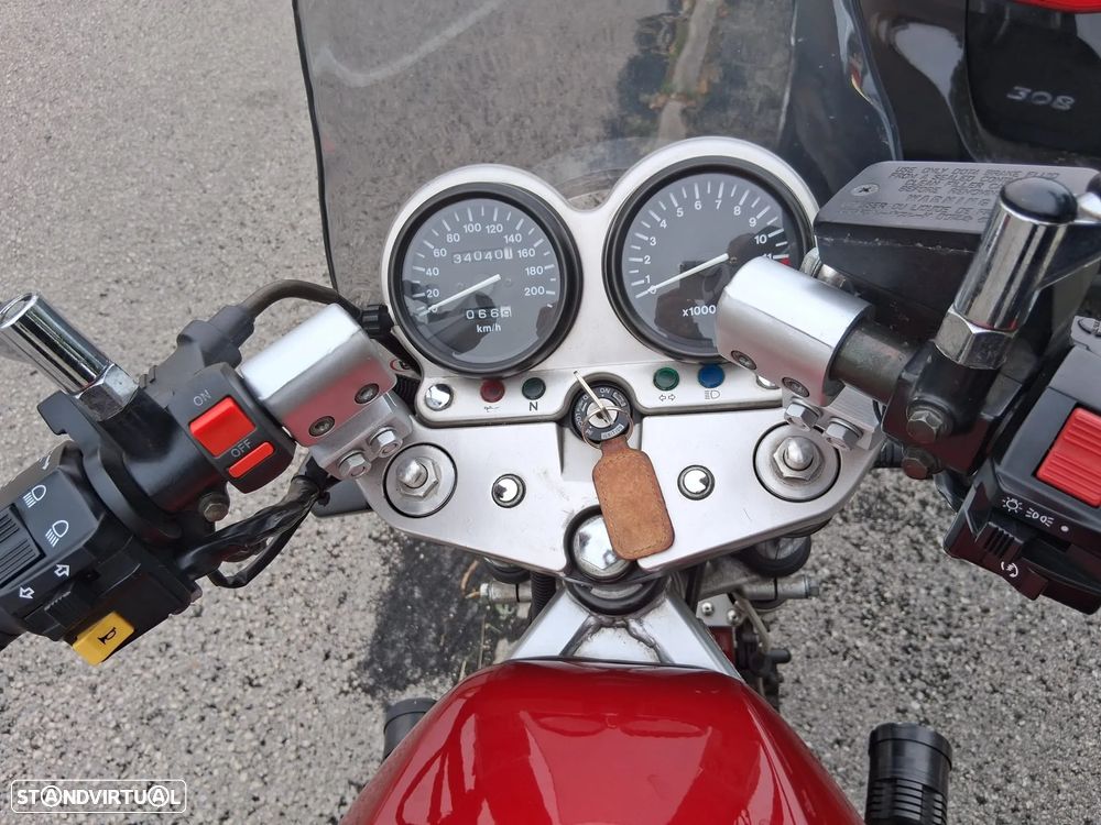 Suzuki GS 500E - 5