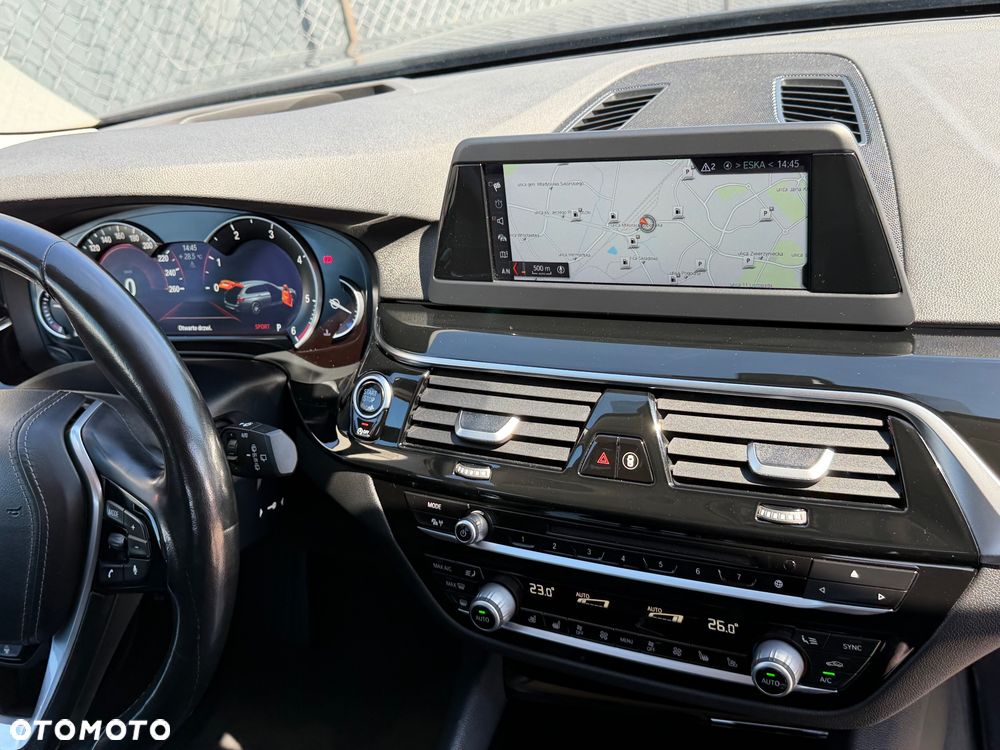 BMW Seria 5 520d M Sport Edition - 18