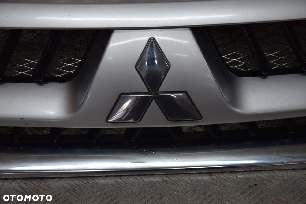 MITSUBISHI PAJERO III LIFT GRILL ATRAPA - 5