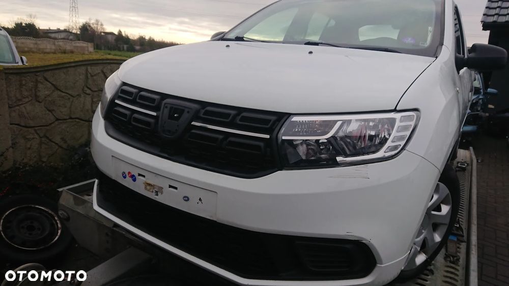 Dacia Sandero - 12