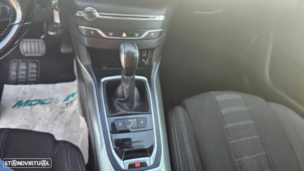 Peugeot 308 SW - 5