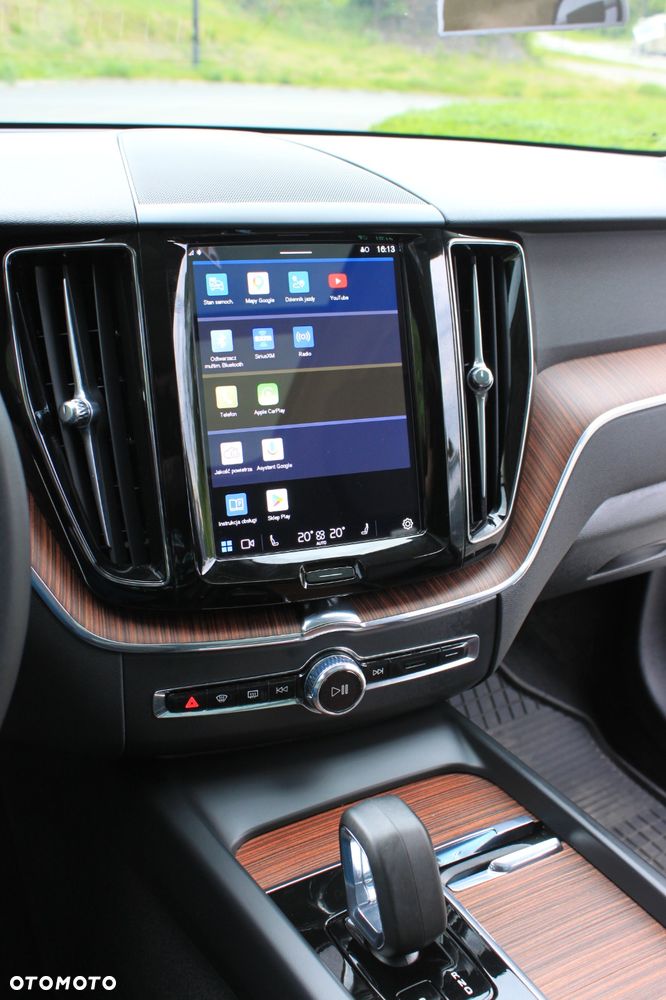 Volvo XC 60 B5 B AWD Plus Black Edition - 14