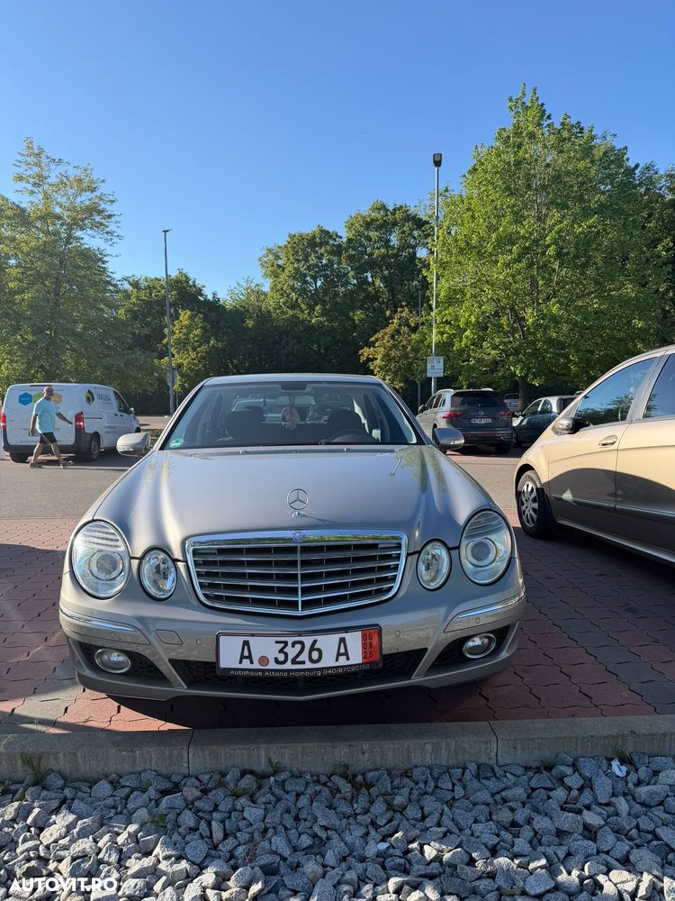 Mercedes-Benz E 220 CDI Automatik Elegance DPF - 2