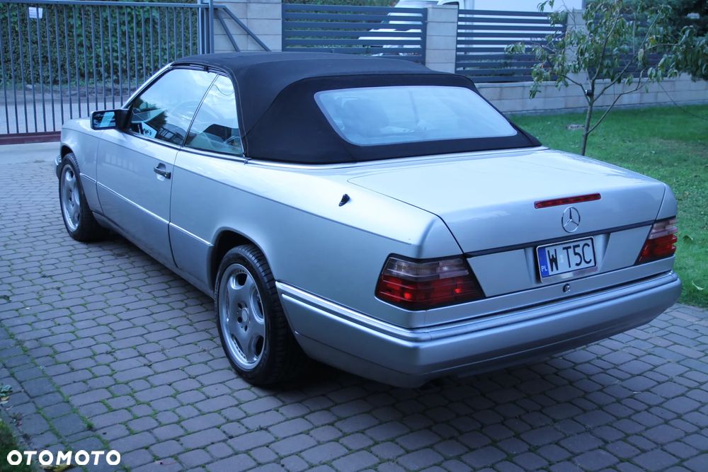 Mercedes-Benz W124 (1984-1993) - 11