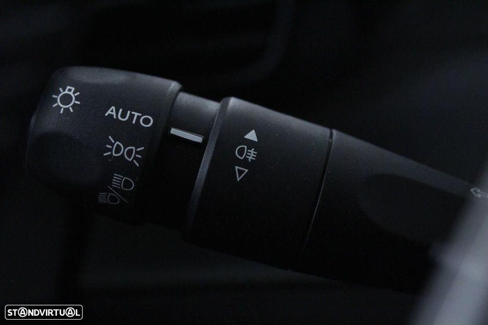 Peugeot 2008 1.2 PureTech Active - 24