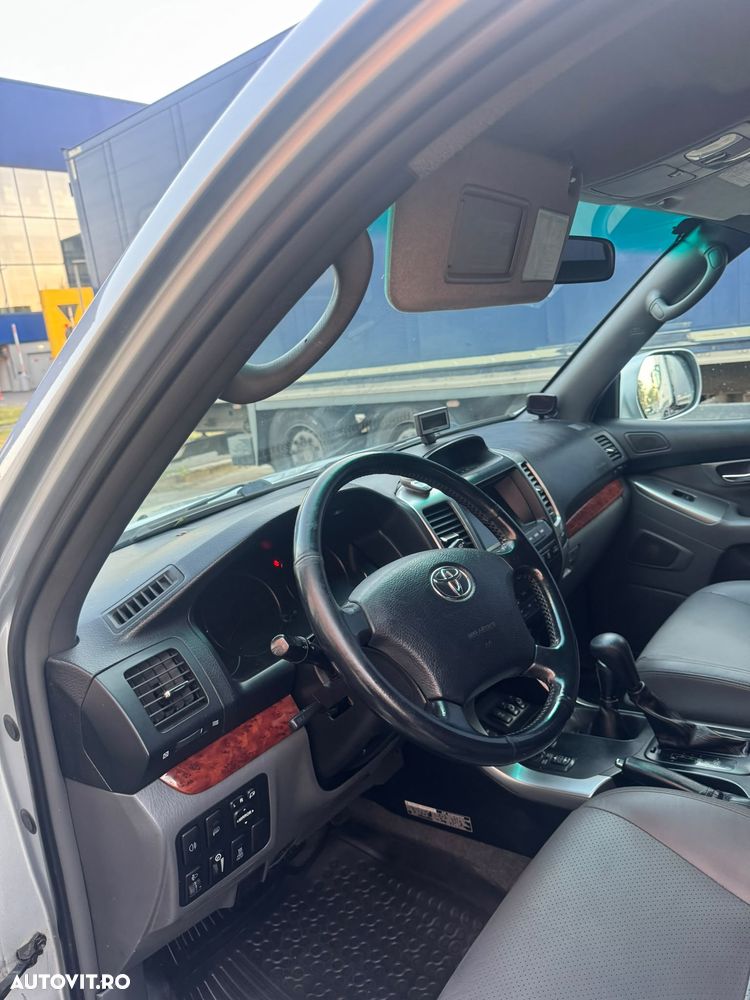 Toyota Land Cruiser 3.0 TD-4D Aut VIP - 9