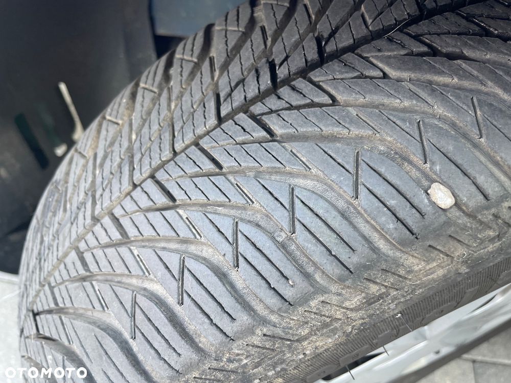 Ford Fiesta 1.0 EcoBoost Start-Stop SYNC Edition - 23